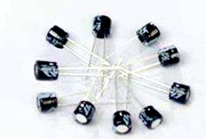 電（diàn）解電容器