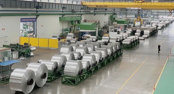 明泰鋁（lǚ）業-8021鋁箔-軟包電池箔/鋁塑膜用鋁箔/藥用鋁箔-鋁箔廠家（jiā）