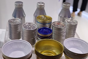 易（yì）拉罐蓋料