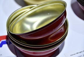 燕窩鋁箔（bó）碗（wǎn）