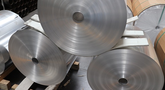 明泰鋁業-蠟（là）燭托鋁殼鋁箔材質介紹（shào）