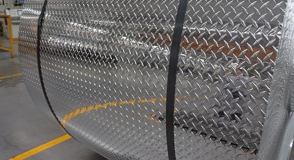 3mm鋁花（huā）紋板多（duō）少錢一噸